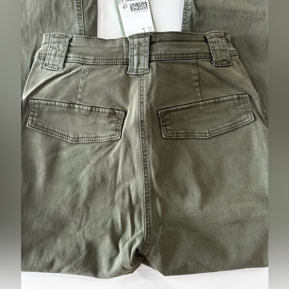 NWT: H & M skinny cargo pants | sz: 2 - Picture 5 of 10